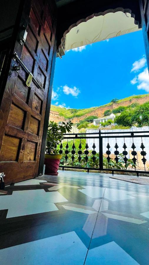 The Castle View Homestay Бунди Экстерьер фото